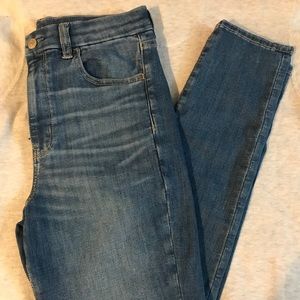 American Eagle Curvy High Waisted Skinny Jeans